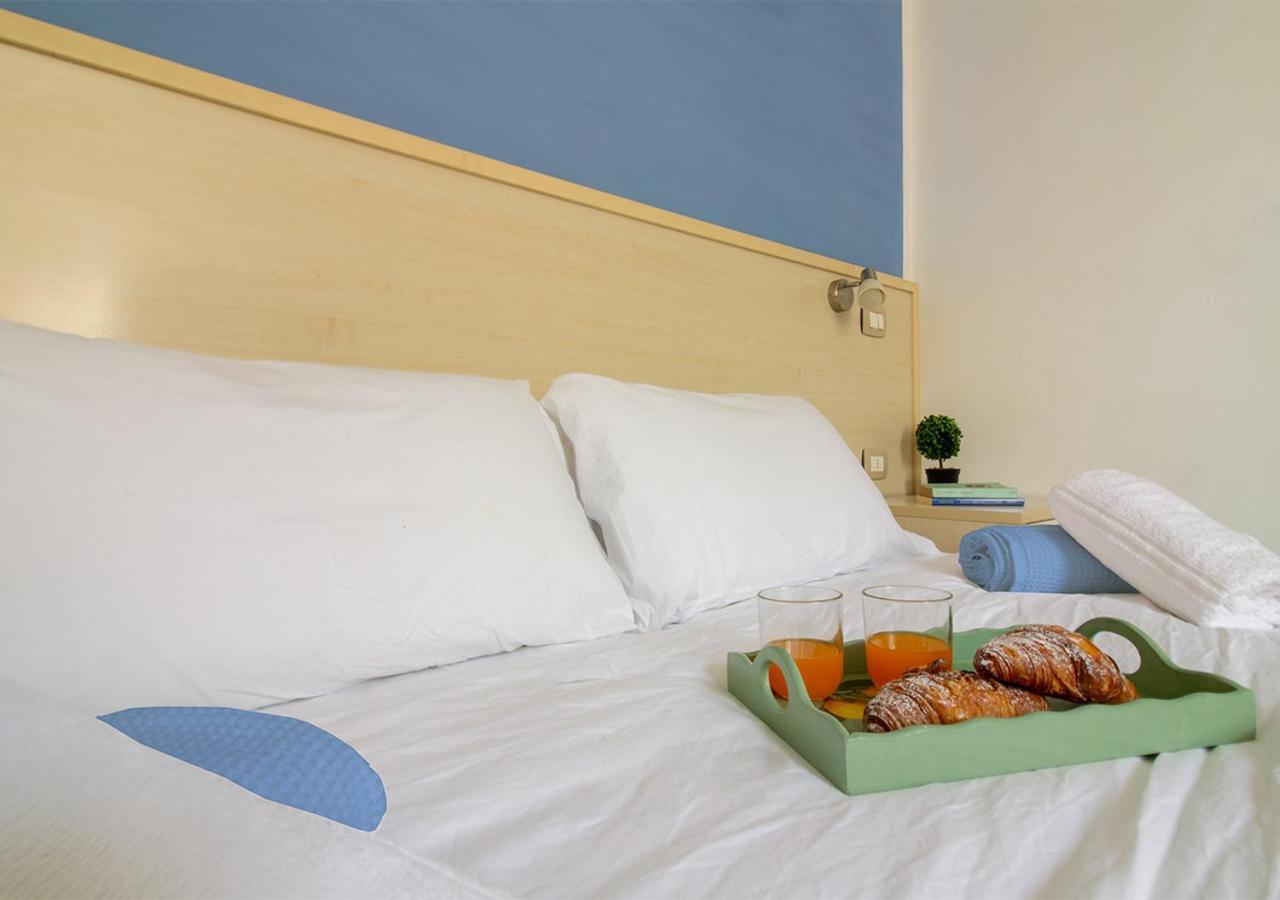 Athena Rooms - Parcheggio Privato Болонья Екстер'єр фото