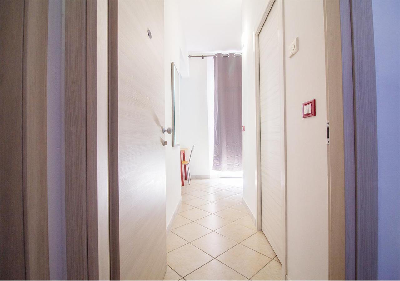 Athena Rooms - Parcheggio Privato Болонья Екстер'єр фото