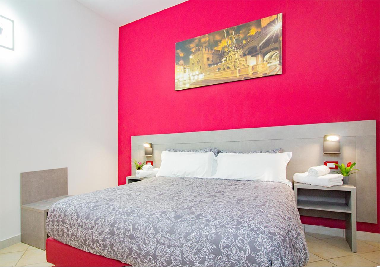 Athena Rooms - Parcheggio Privato Болонья Екстер'єр фото